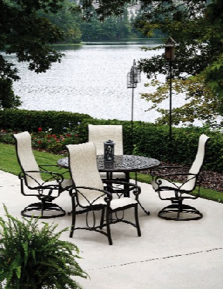 palazzo-sling-lakedining-winston-furniture.jpg